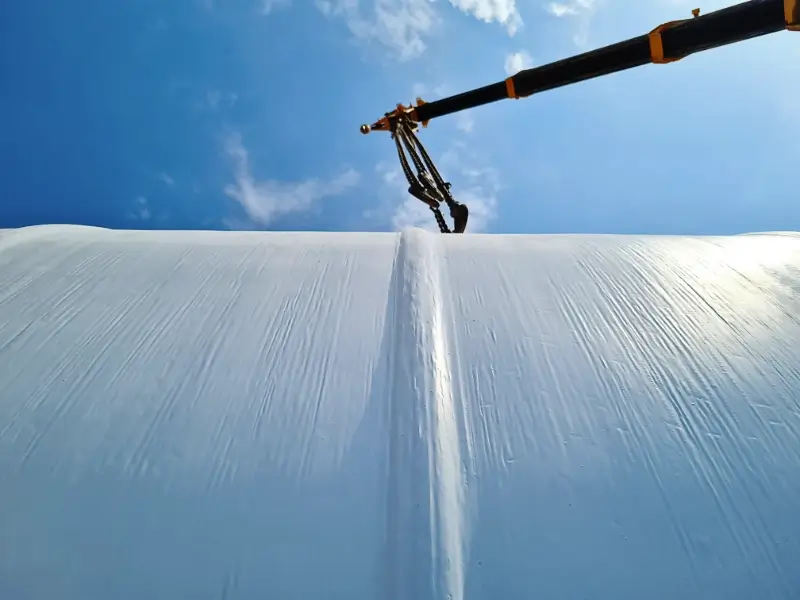fiberglass tank unloading